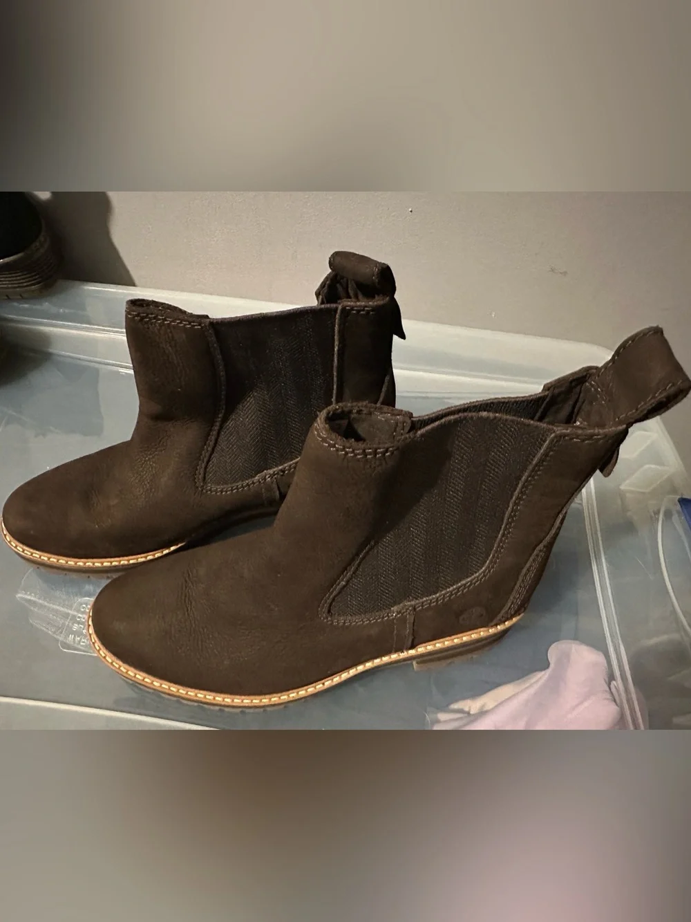 Timberland Women’s Chelsea Lug Boot - Dark Brown Nubuck